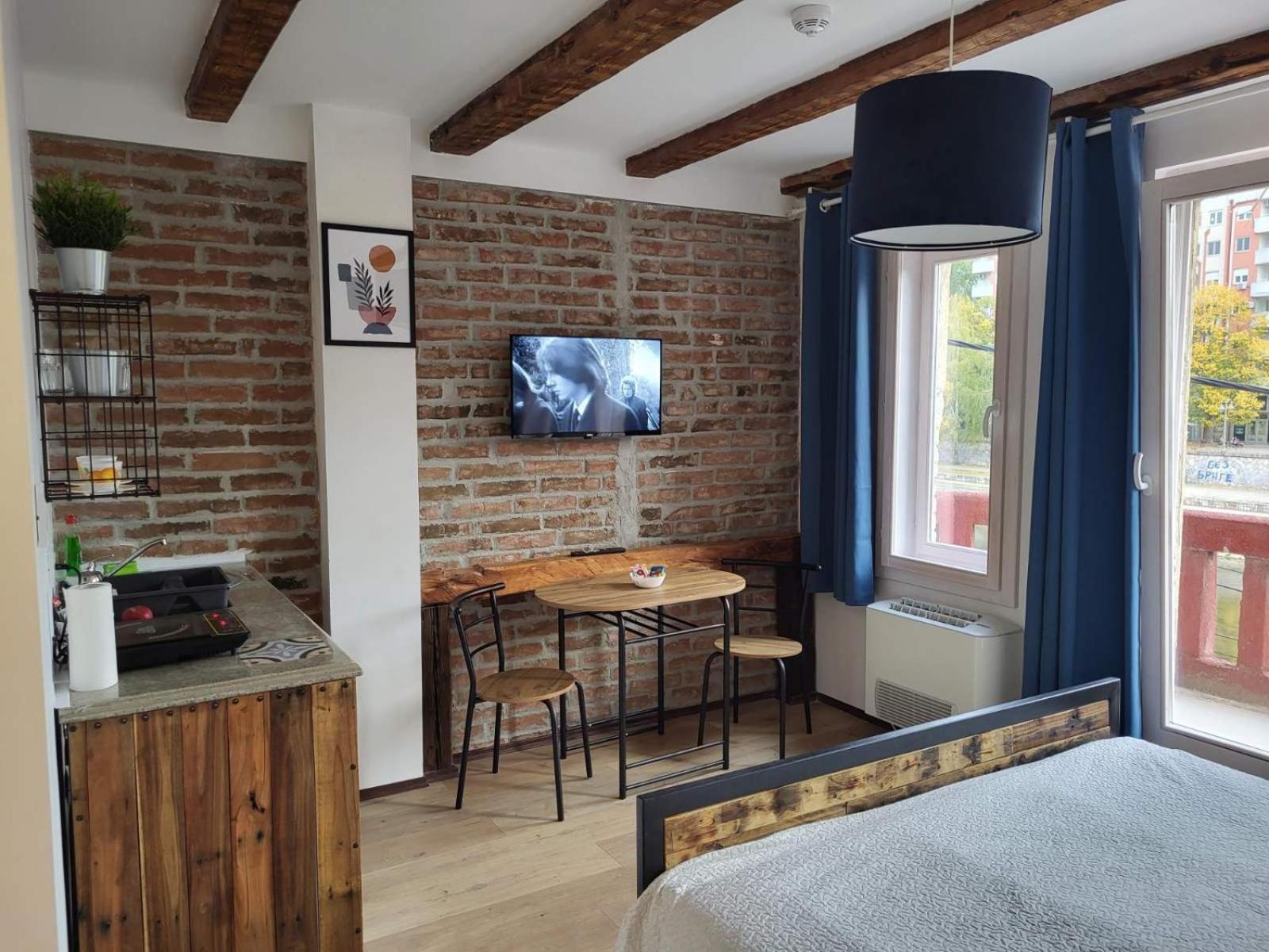 Apartment By The River Ni المظهر الخارجي الصورة