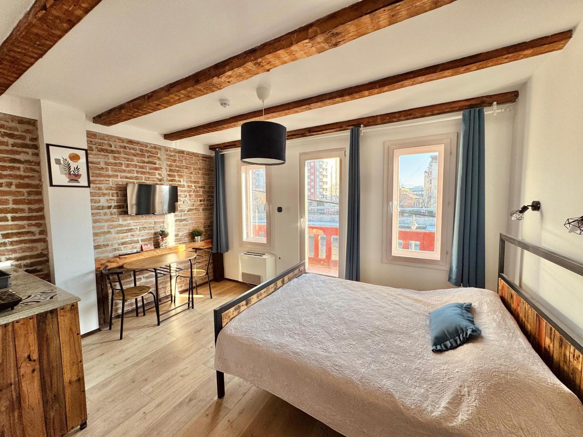 Apartment By The River Ni المظهر الخارجي الصورة