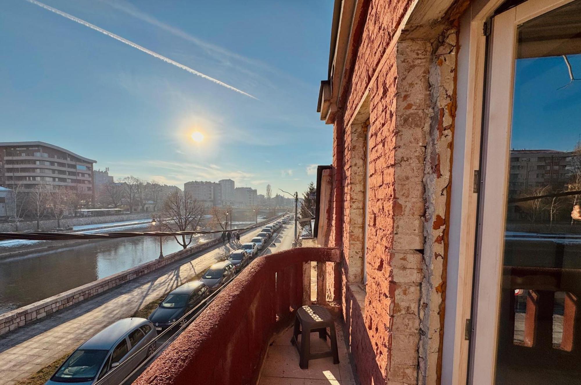 Apartment By The River Ni المظهر الخارجي الصورة