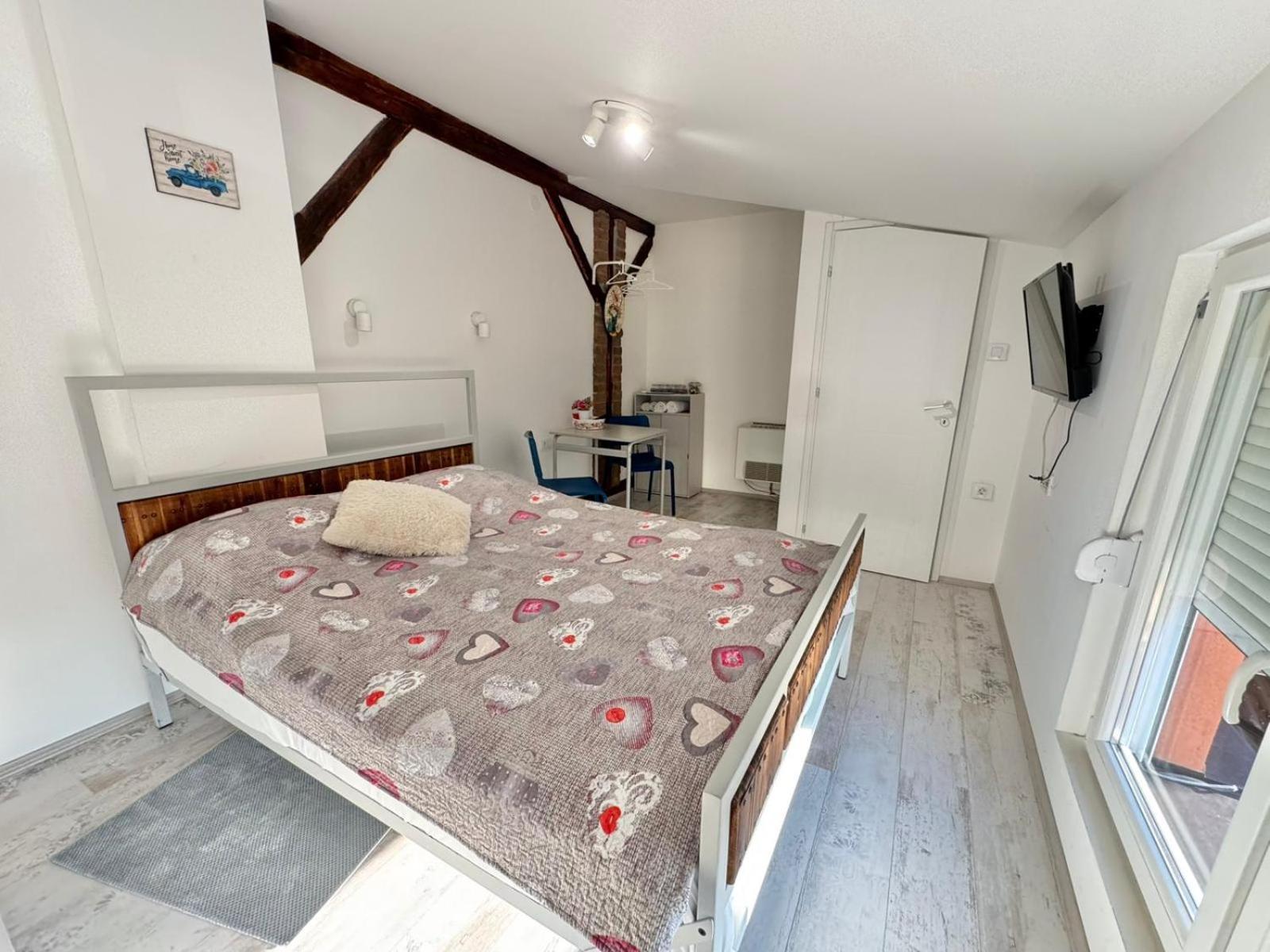 Apartment By The River Ni المظهر الخارجي الصورة
