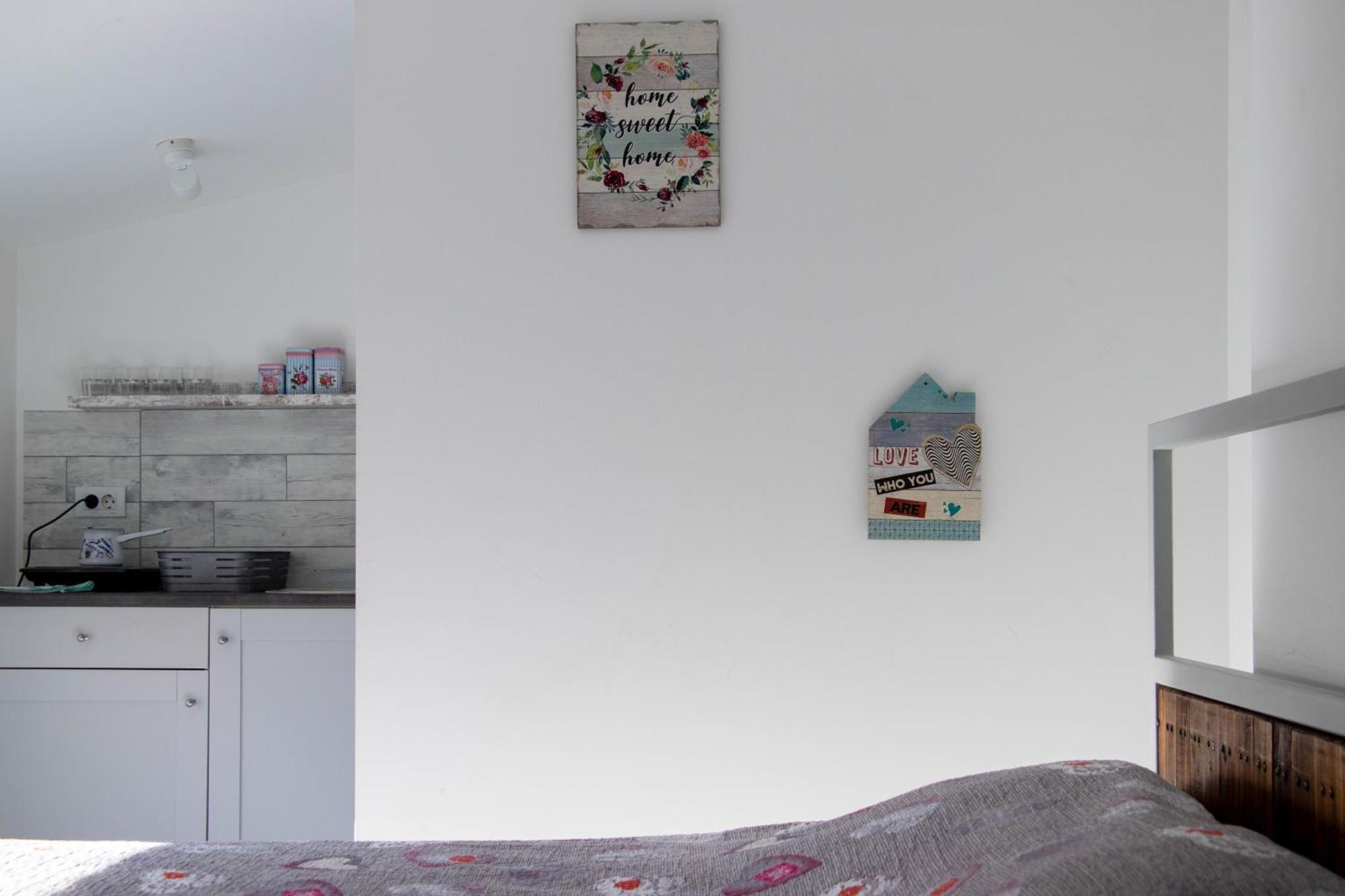 Apartment By The River Ni المظهر الخارجي الصورة