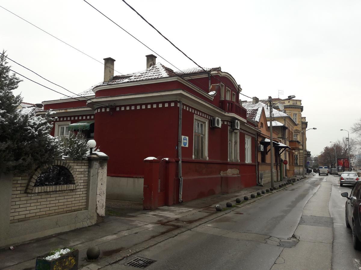 Apartment By The River Ni المظهر الخارجي الصورة