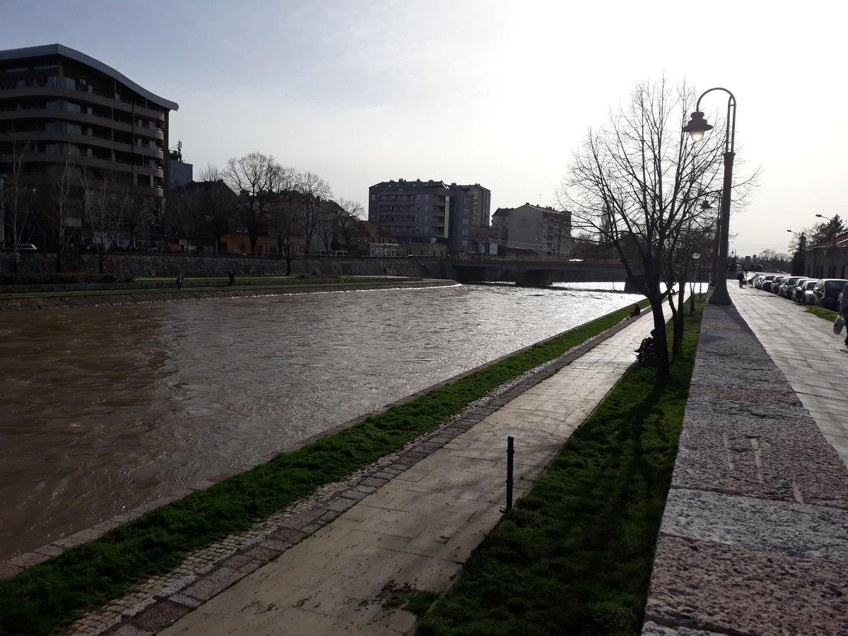 Apartment By The River Ni المظهر الخارجي الصورة
